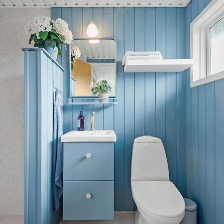 2 Bedroom Front In V Vakantiehuis Esbjerg