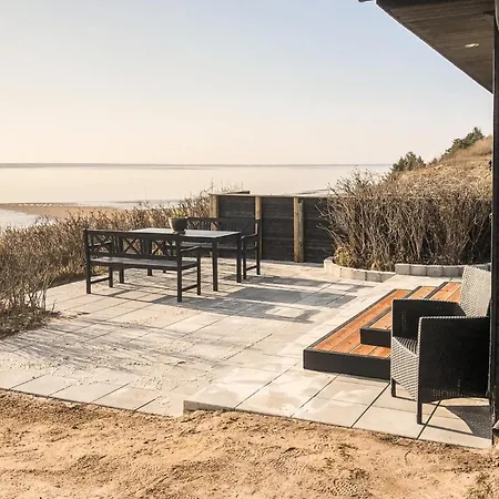 Gorgeous In V With Kitchen * Esbjerg