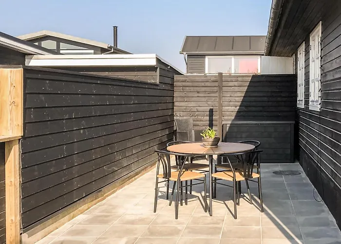 2 Bedroom Front In V * Esbjerg